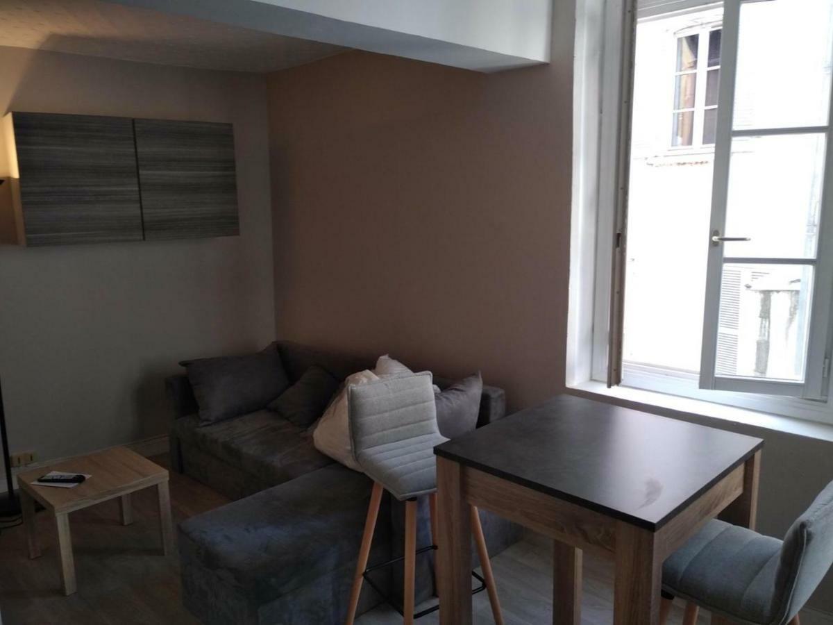 Auxerre Rue Joubert Exterior foto